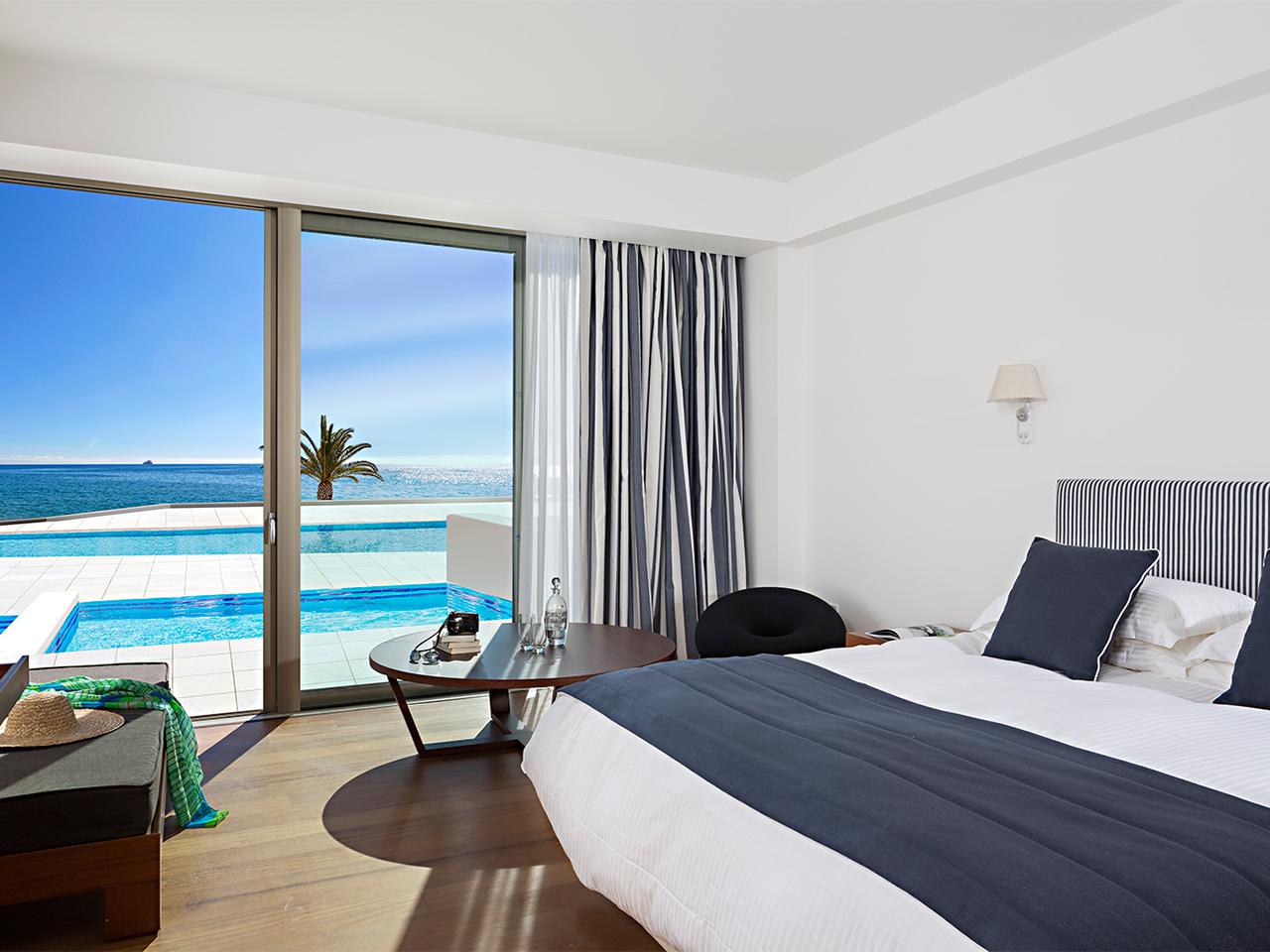 Nummer 8 swim up hotel van Sunweb - Hotel Horizon Blu