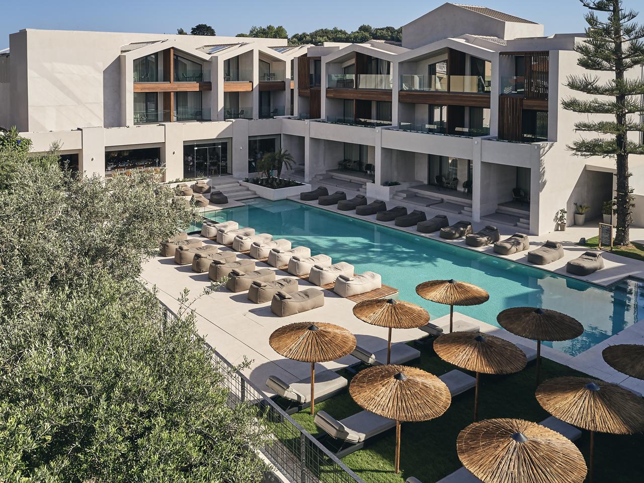 Nummer 9 swim up hotel Sunweb - Hotel Contessina