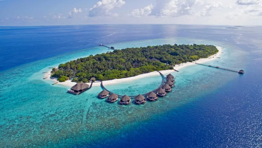 Adaaran Prestige Water Villas hotel