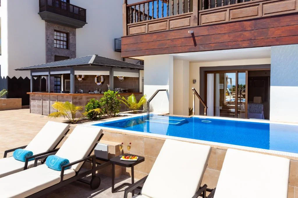 Gran Tacande Wellness & Relax swim up hotel