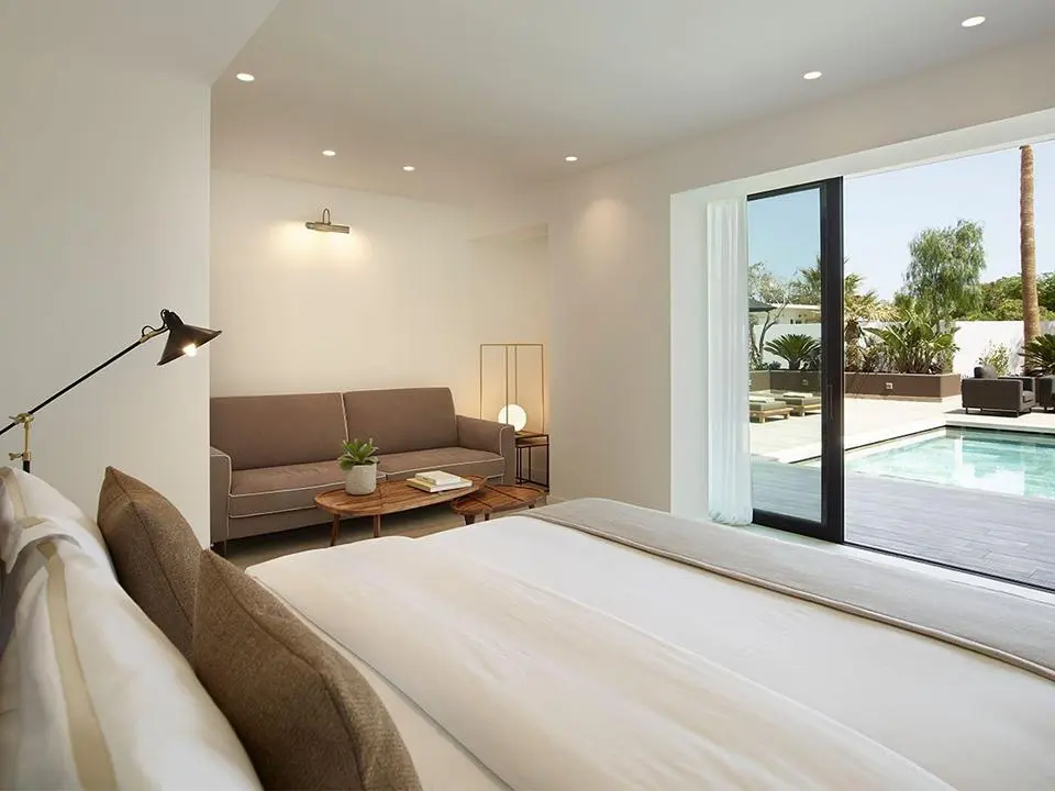 Lango Design Hotel & Spa swim up kamer van binnen