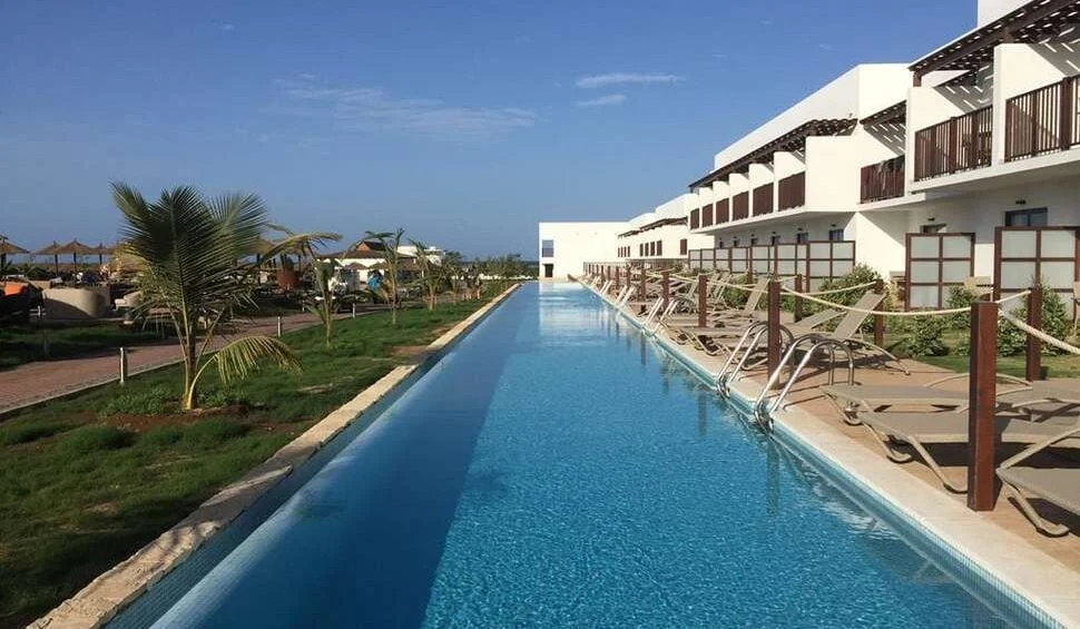 Melia Llana swim up kamer