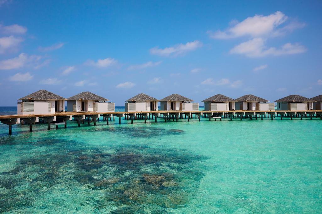 NH Collection Maldives Havodda Resort swim up kamer