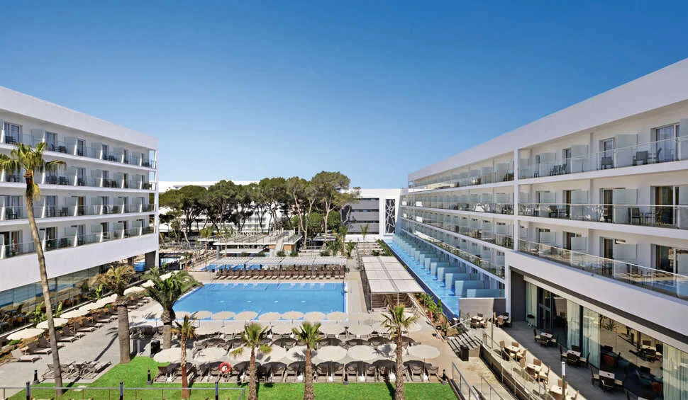 Riu Playa Park swim up hotel