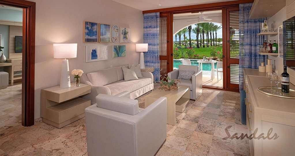 Sandals Royal Curacao swim up kamer van binnen