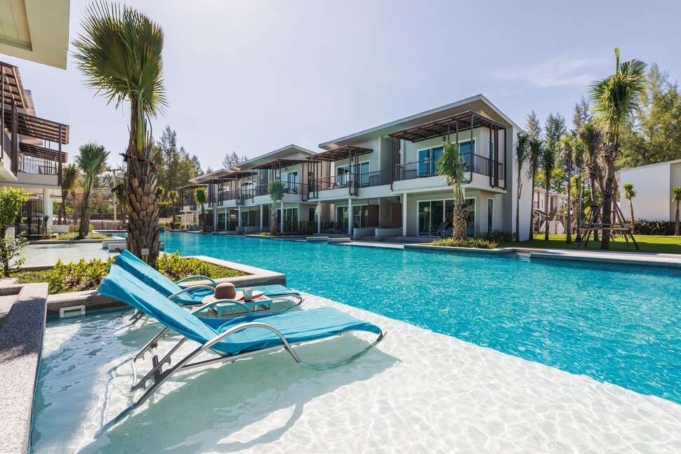 The Waters By Kathatani swim up hotel