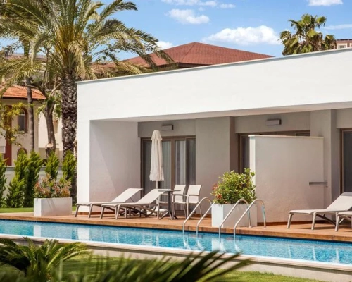 Acanthus & Cennet Barut Collection swim up kamer